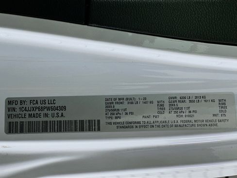 Used 2023 Jeep Wrangler Sahara w/ Cold Weather Group image 12