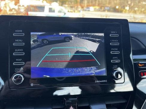 Used 2024 Toyota Camry SE image 15