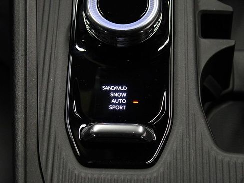 New 2026 Jeep Cherokee Overland w/ Advanced Pro Tech Group image 26