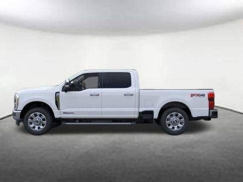 New 2026 Ford F250 Lariat w/ Chrome Package image 3