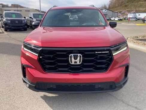 New 2025 Honda Pilot Black Edition image 2