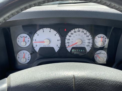 Used 2007 Dodge Ram 2500 Truck Laramie AWD/4WD image 15
