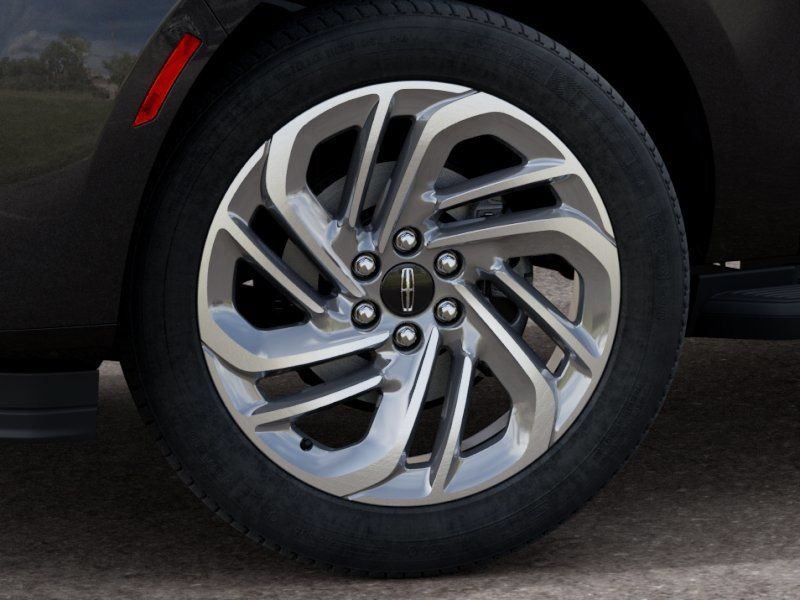 New 2027 Lincoln Navigator Premiere RWD image 19