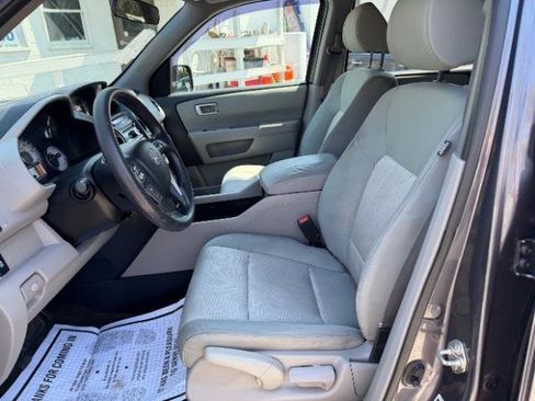 Used 2015 Honda Pilot LX image 19