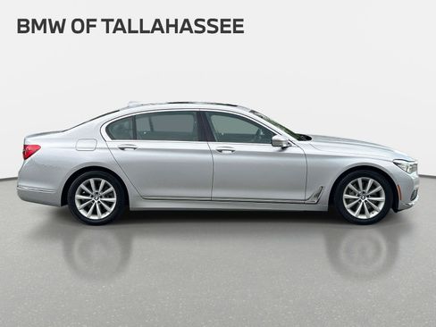 Used 2019 BMW 740i RWD image 5