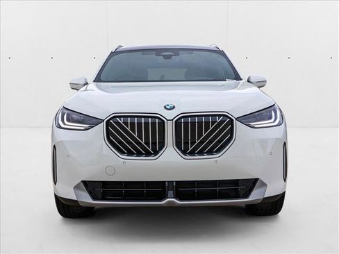 Used 2026 BMW X3 xDrive30 image 2