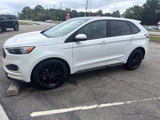 Used 2025 Ford Escape ST-Line AWD/4WD image 5