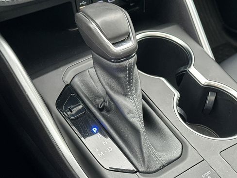 Certified 2023 Toyota Highlander XLE image 21