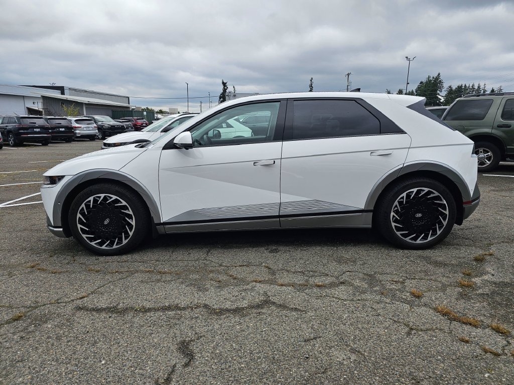 Used 2023 Hyundai Ioniq 5 Limited w/ Cargo Package AWD/4WD image 4