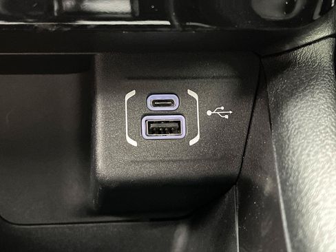 Used 2023 Jeep Compass Latitude AWD/4WD image 23