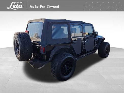 Used 2018 Jeep Wrangler Unlimited Sport S image 12