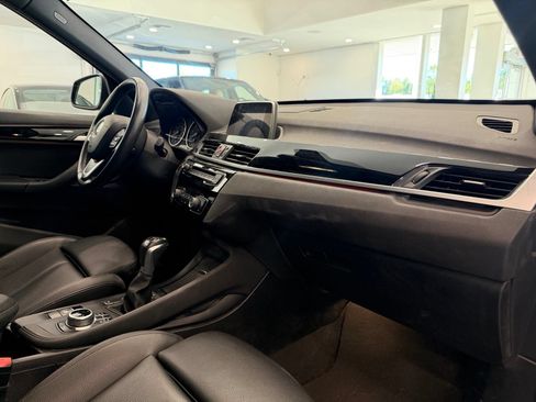 Used 2018 BMW X1 xDrive28i AWD/4WD image 13