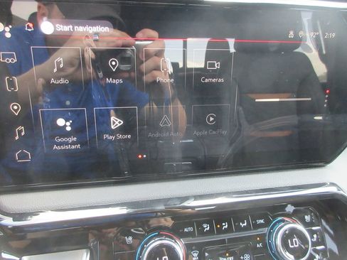 New 2026 GMC Sierra 2500 AT4 w/ AT4 Premium Plus Package AWD/4WD image 19