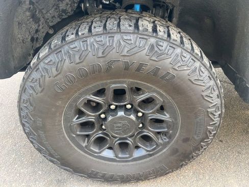 Used 2024 Chevrolet Silverado 2500 ZR2 w/ ZR2 Bison Edition image 11