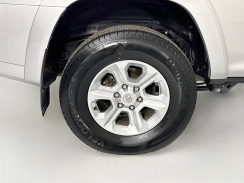 Used 2023 Toyota 4Runner SR5 RWD image 33