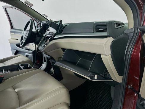 Used 2018 Honda Odyssey EX-L image 42