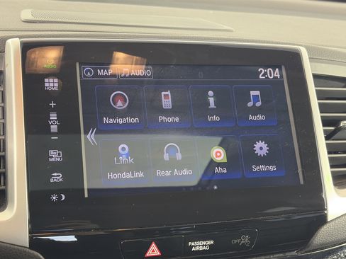 Used 2016 Honda Pilot Touring image 20