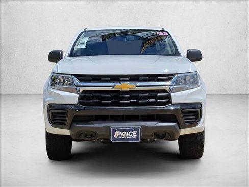 Used 2022 Chevrolet Colorado W/T w/ WT Convenience Package AWD/4WD image 2