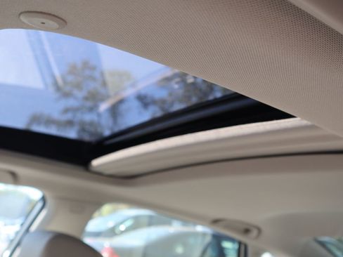 Used 2019 Honda Accord EX-L image 12