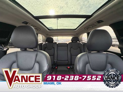 Used 2018 Volvo XC60 T6 Inscription w/ Advanced Package image 38