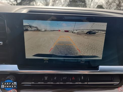 Used 2024 Chevrolet Silverado 3500 LT image 22