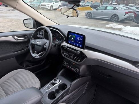 Used 2020 Ford Escape SE image 26