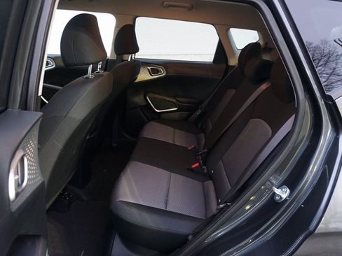 Used 2024 Kia Soul LX w/ Option Group 015 image 11