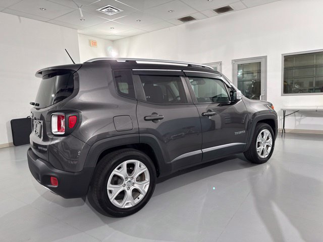 Used 2017 Jeep Renegade Limited FWD image 11