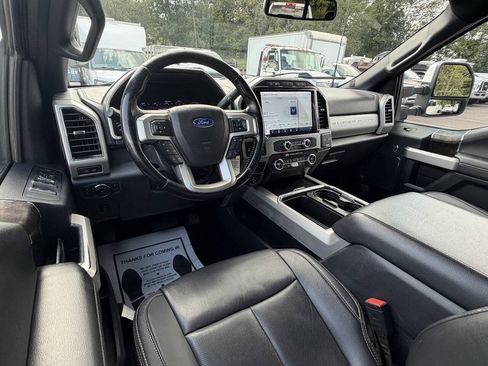Used 2022 Ford F350 Lariat w/ Lariat Value Package AWD/4WD image 30