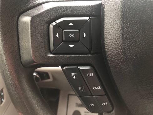 Used 2018 Ford F250 XL w/ Power Equipment Group AWD/4WD image 33