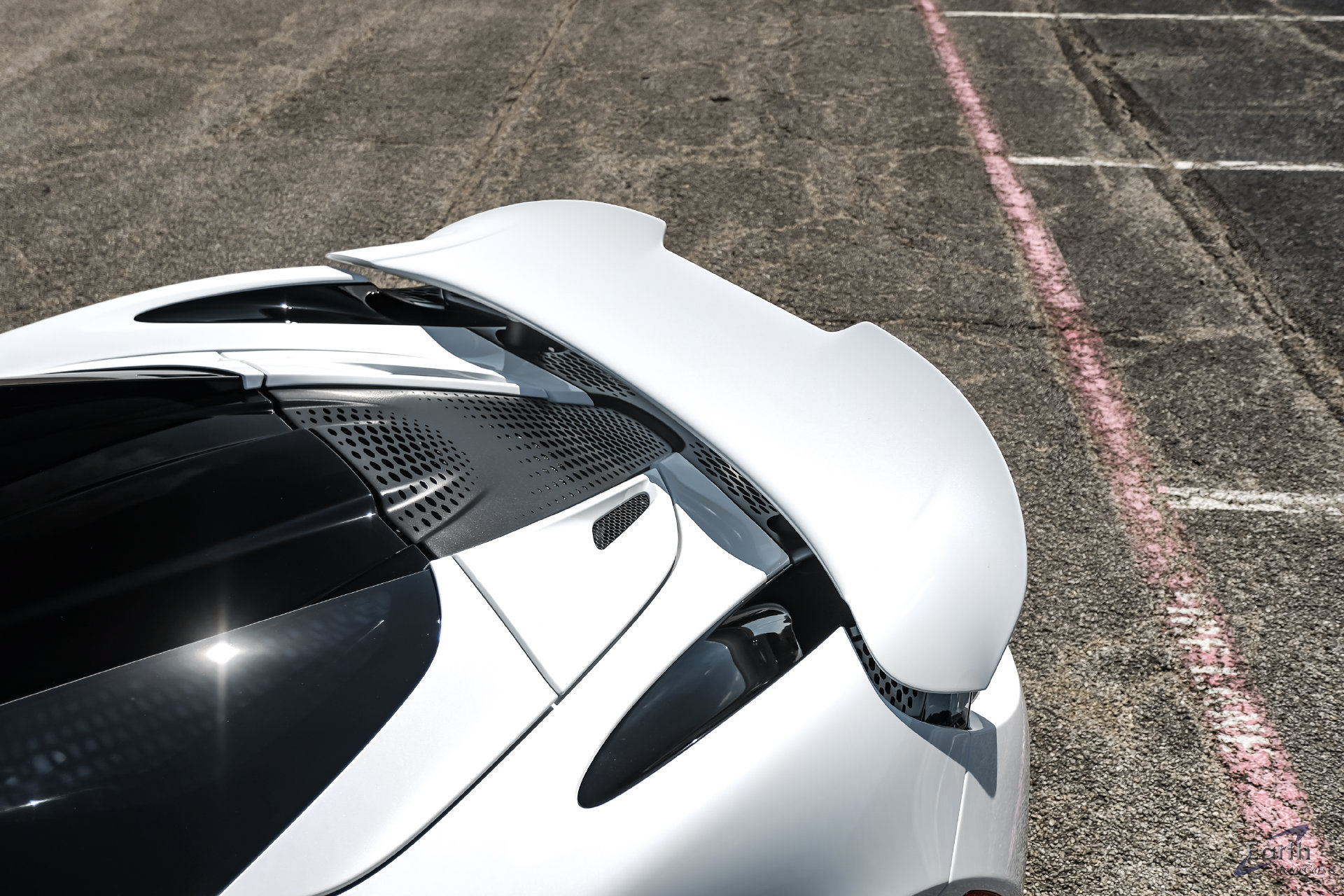 Used 2025 McLaren 750S Spider RWD image 50