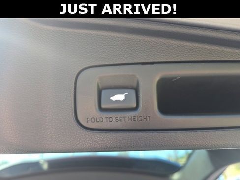 Used 2018 Honda CR-V EX-L image 8