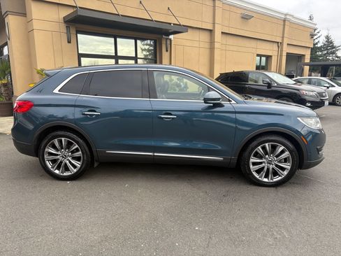 Used 2016 Lincoln MKX Reserve w/ Technology Package image 8