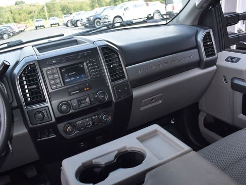 Used 2019 Ford F350 XLT image 17