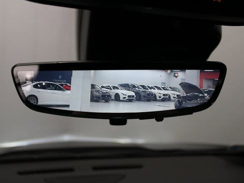 Certified 2022 Cadillac XT4 Premium Luxury w/ Enhanced Visibility Package image 24