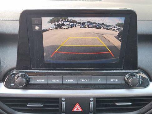Used 2024 Kia Forte LXS FWD image 13