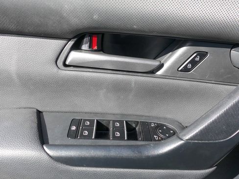 Used 2025 MAZDA CX-50 AWD 2.5 S w/ Premium Package image 11