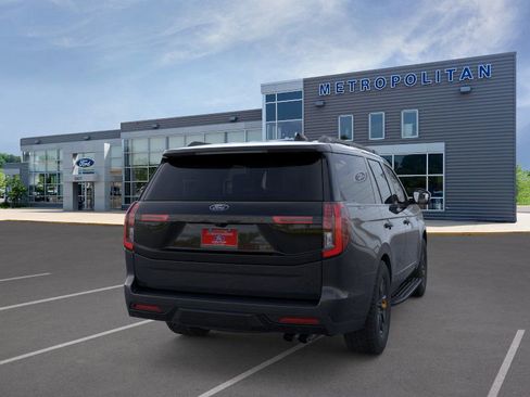 New 2025 Ford Expedition Tremor image 8