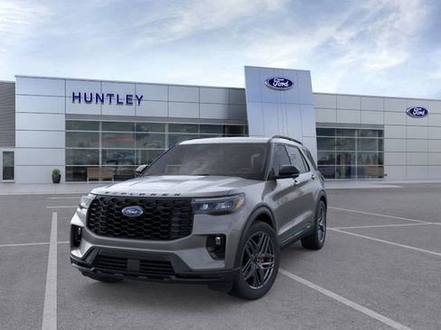 New 2026 Ford Explorer ST-Line w/ ST-Line Street Pack image 2