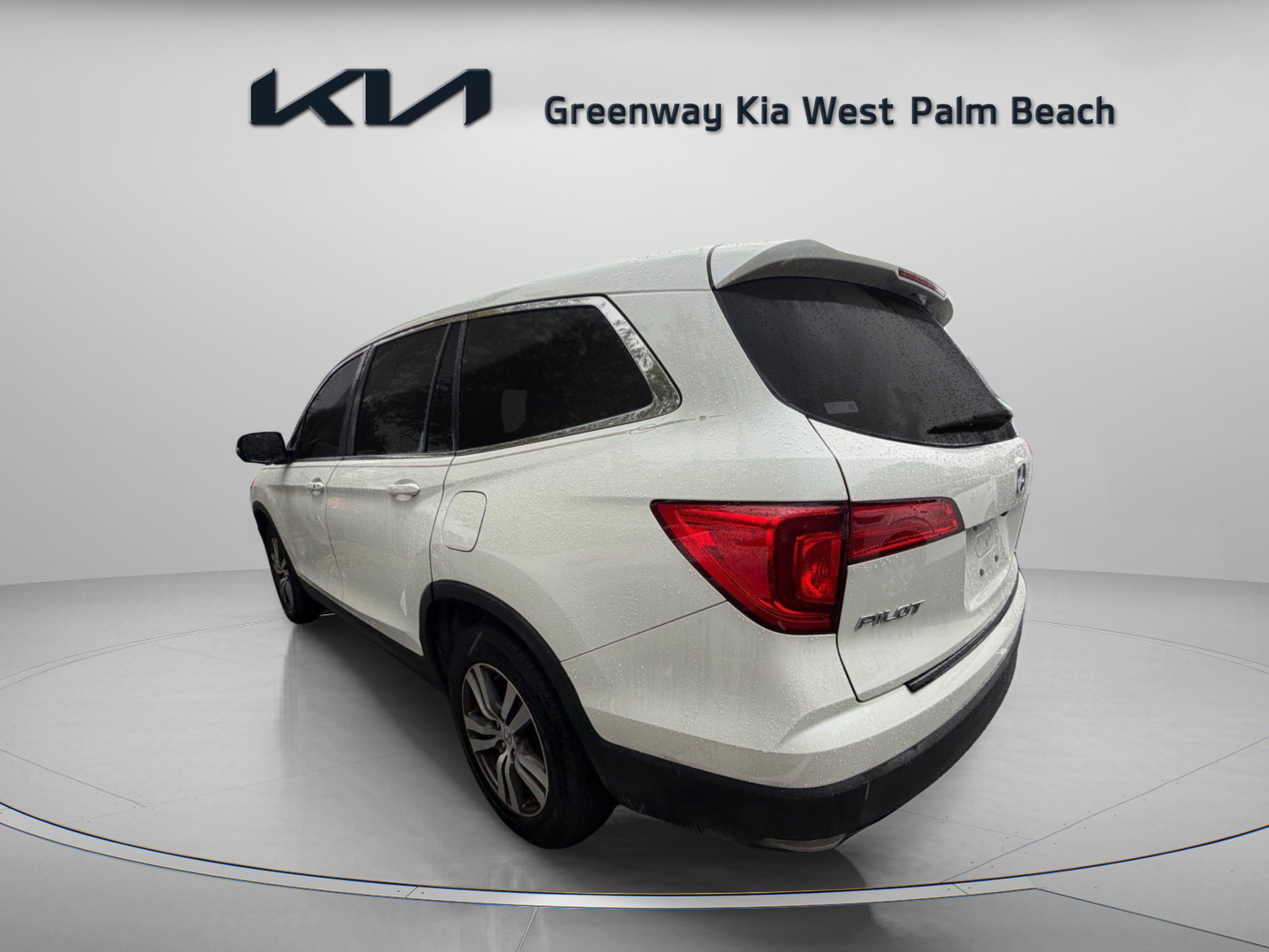 Used 2016 Honda Pilot EX-L image 4