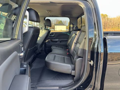 Used 2017 GMC Sierra 3500 Denali w/ Duramax Plus Package image 20