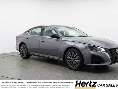 Used 2025 Nissan Altima 2.5 SV