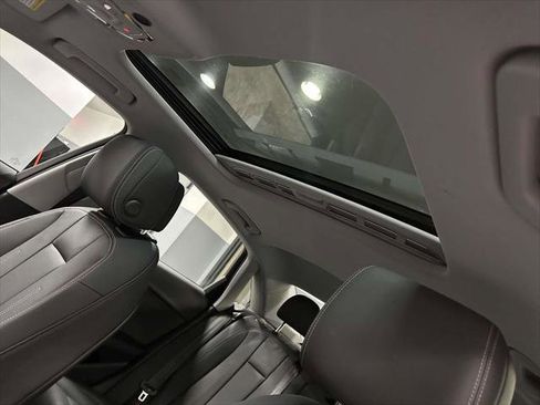Used 2022 Audi A4 2.0T Premium w/ Convenience Package AWD/4WD image 13