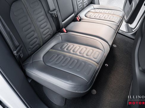 Used 2022 Rivian R1T Adventure image 38