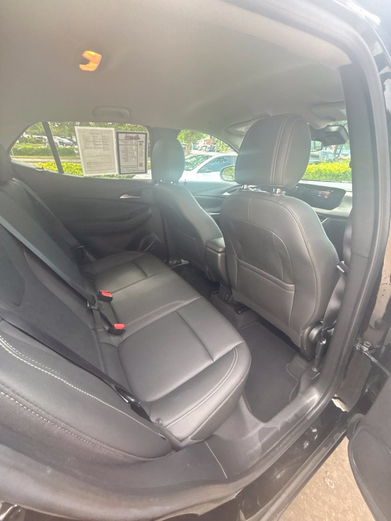 Used 2024 Buick Encore GX Sport Touring FWD image 19