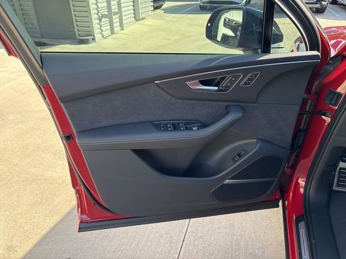 New 2026 Audi SQ7 Premium Plus image 10