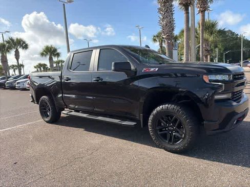 Used 2021 Chevrolet Silverado 1500 LT Trail Boss w/ Convenience Package II AWD/4WD image 9