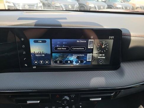 New 2025 Nissan Kicks SR w/ Illumination Package image 10