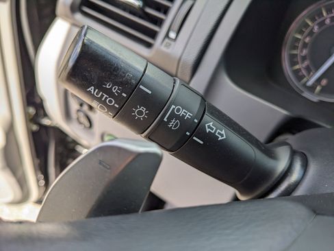 Used 2017 Honda Pilot Elite image 30