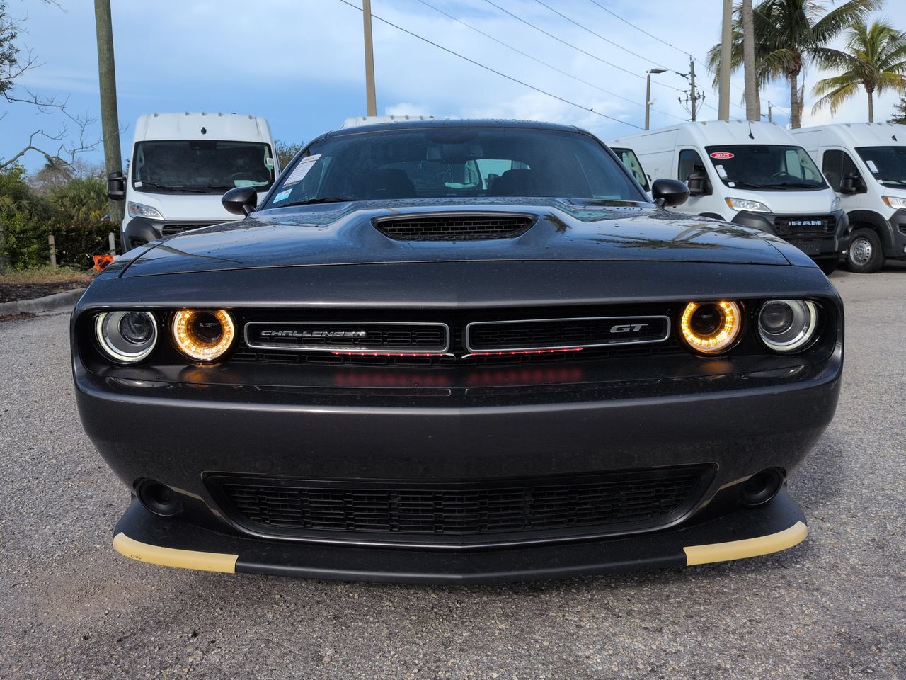 Used 2023 Dodge Challenger GT AWD/4WD image 3